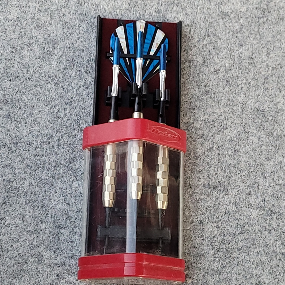 Halex Metal Tops Darts Set
